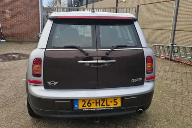 MINI Clubman (2009) thumbnail 6