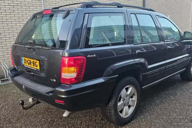 Jeep Grand Cherokee (2001) thumbnail 6