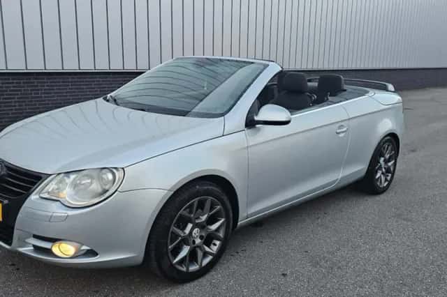 Volkswagen Eos (2007) thumbnail 1