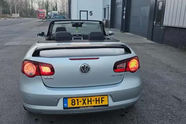 Volkswagen Eos (2007) thumbnail 6