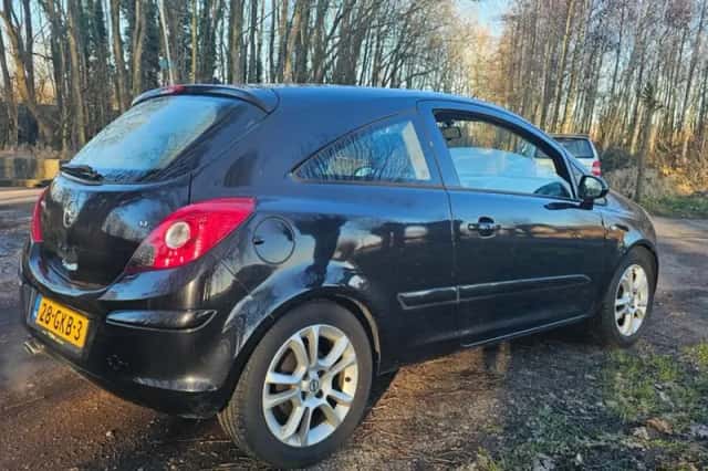Opel Corsa (2008) thumbnail 5