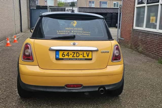 MINI Cooper (2008) thumbnail 6