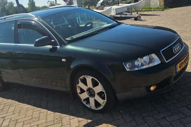 Audi A4 (2005) thumbnail 3