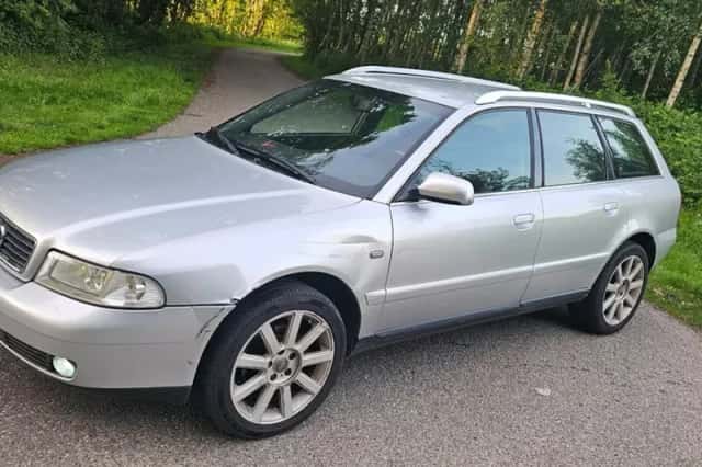 Audi A4 (2000) thumbnail 1