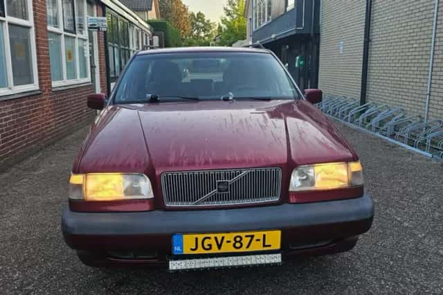 Volvo 850 (1995) thumbnail 2