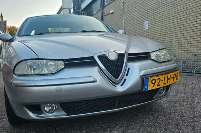 Alfa Romeo 156 (2004) thumbnail 2