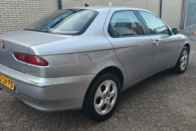 Alfa Romeo 156 (2004) thumbnail 4