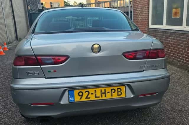 Alfa Romeo 156 (2004) thumbnail 6