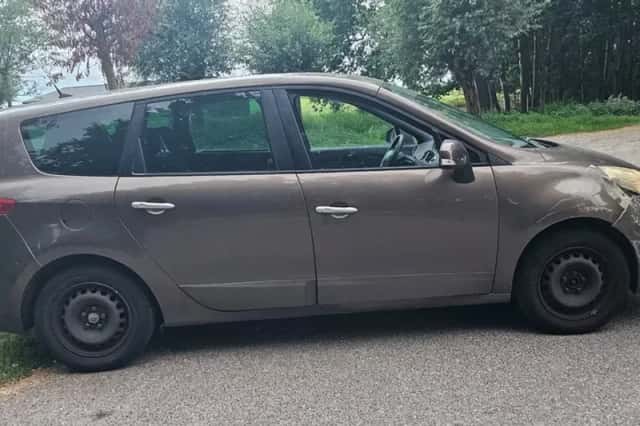 Renault Grand Scénic (2011) thumbnail 4
