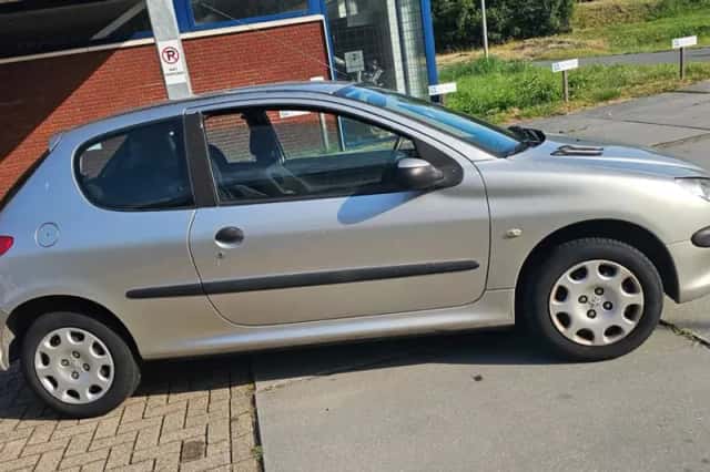 Peugeot 206 (2007) thumbnail 2