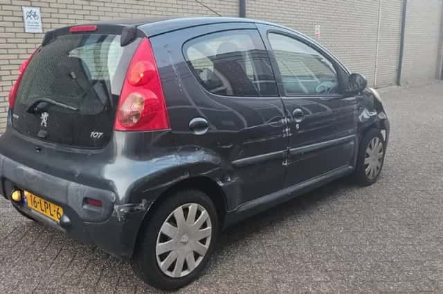 Peugeot 107 (2010) thumbnail 5