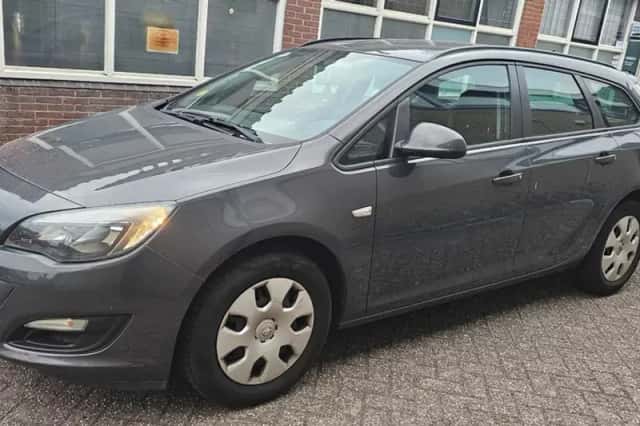 Opel Astra (2015) thumbnail 1