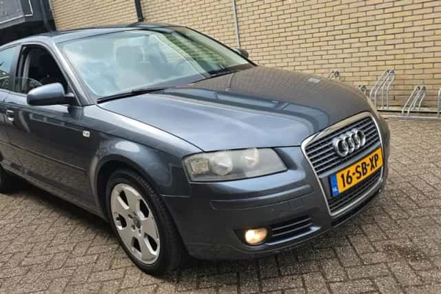 Audi A3 (2005) thumbnail 3