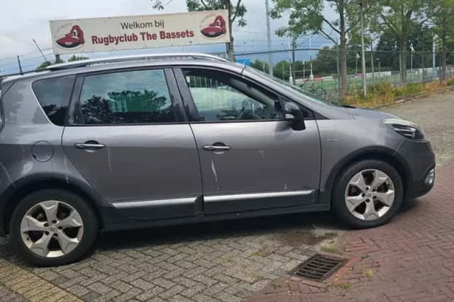 Renault Scénic (2013) thumbnail 2