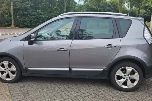 Renault Scénic (2013) thumbnail 6