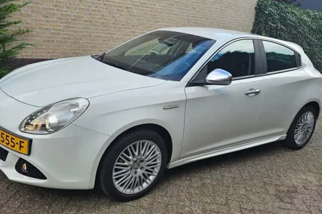 Alfa Romeo Giulietta (2011) thumbnail 1