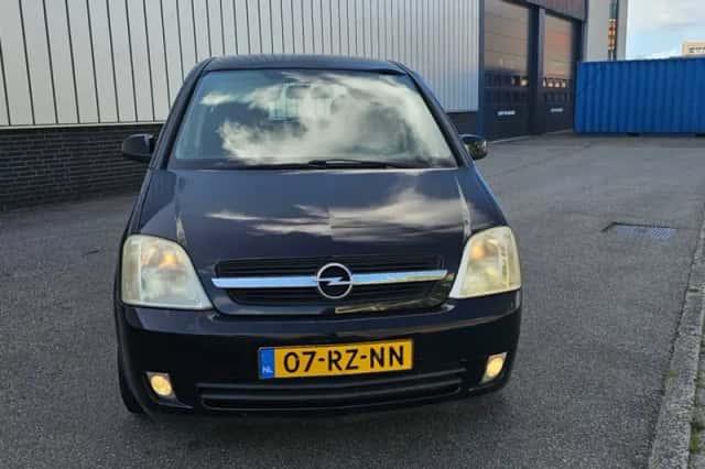 Opel Meriva (2005) thumbnail 2