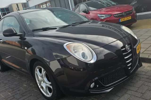 Alfa Romeo MiTo (2011) thumbnail 3