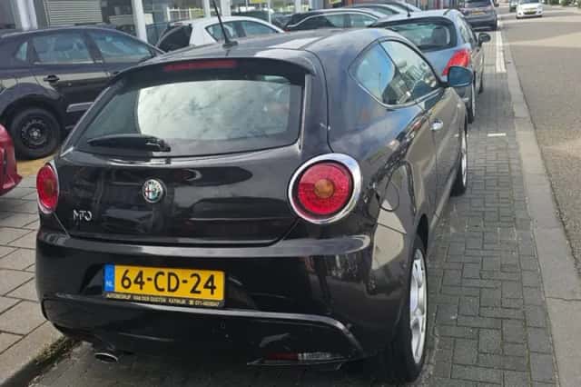Alfa Romeo MiTo (2011) thumbnail 6