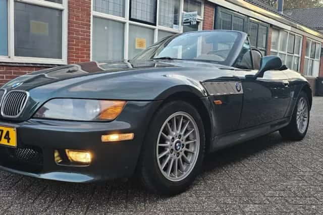 BMW Z3 (1997) thumbnail 1