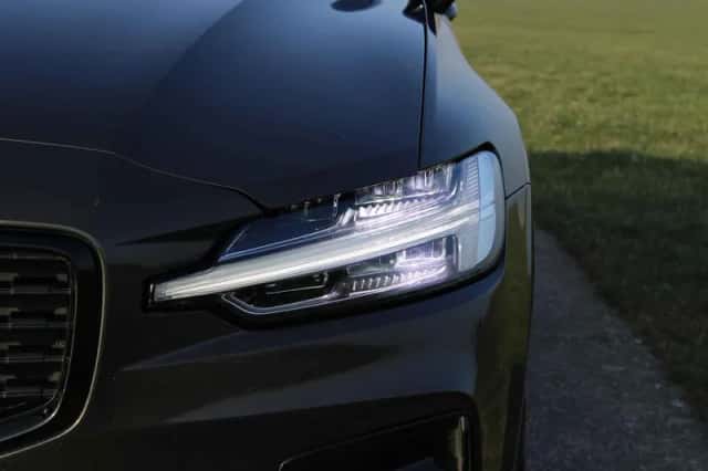 Volvo S60 (2021) thumbnail 6
