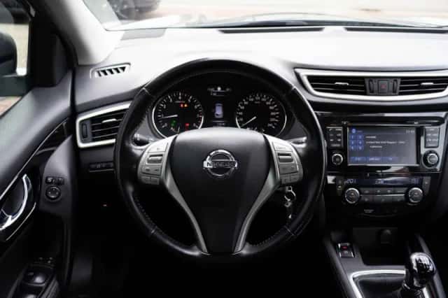 Nissan Qashqai (2014) thumbnail 2