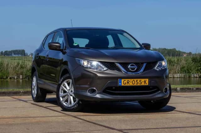 Nissan Qashqai (2015) thumbnail 1