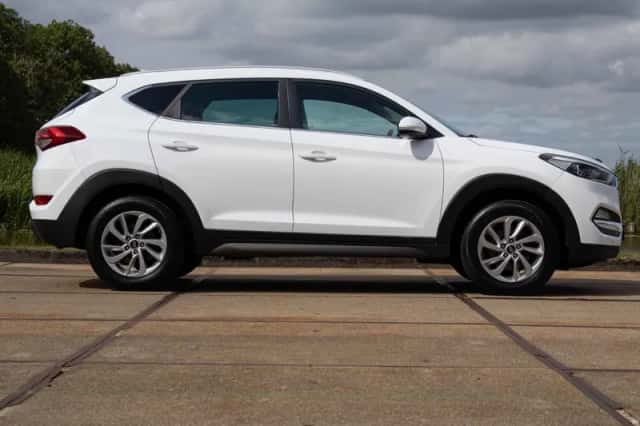 Hyundai Tucson (2016) thumbnail 6