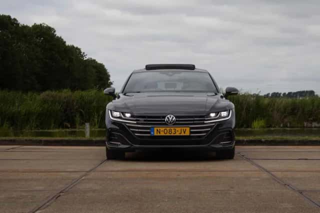 Volkswagen Arteon Shooting Brake (2021) thumbnail 5