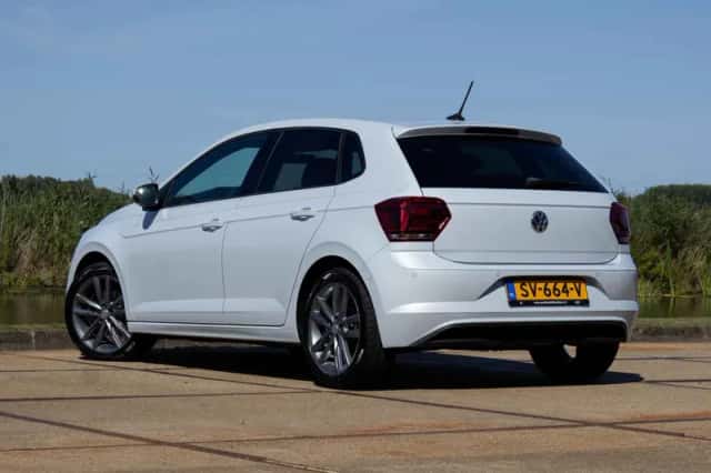 Volkswagen Polo (2018) thumbnail 3