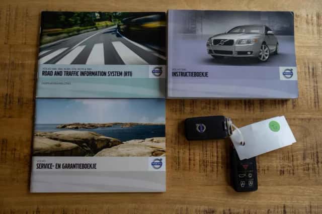 Volvo S80 (2012) thumbnail 4