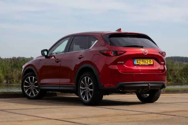Mazda CX-5 (2018) thumbnail 3