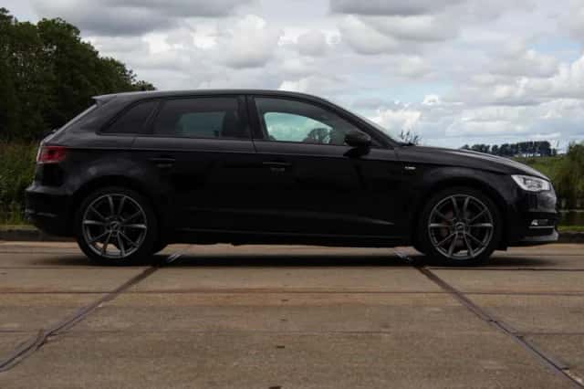Audi A3 (2016) thumbnail 4