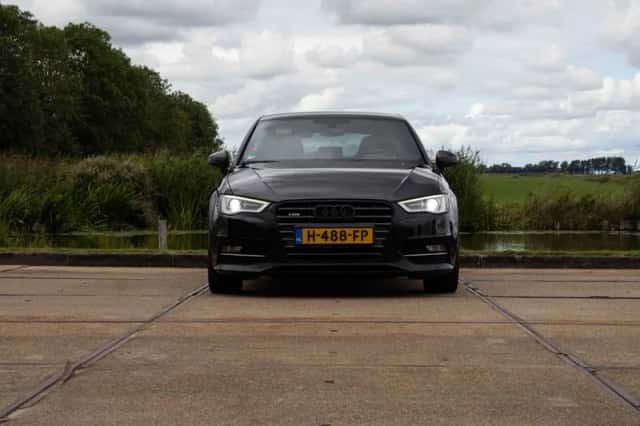 Audi A3 (2016) thumbnail 5