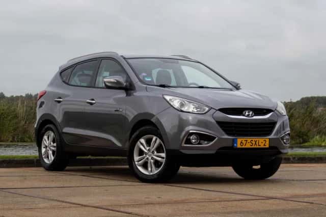 Hyundai ix35 (2012) thumbnail 1