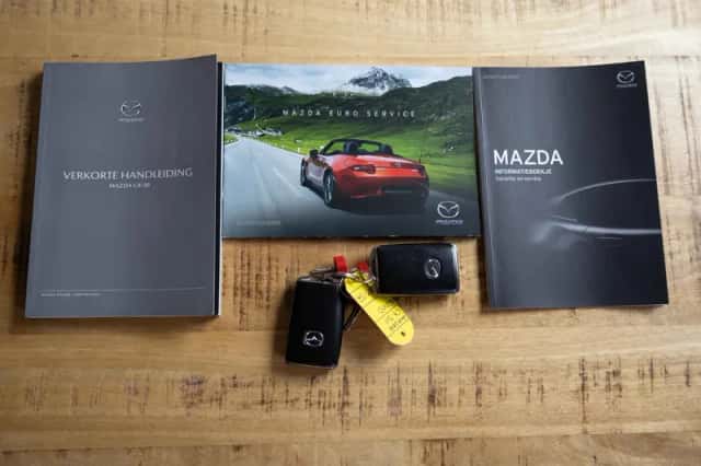 Mazda CX-30 (2019) thumbnail 4