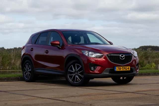Mazda CX-5 (2012) thumbnail 2