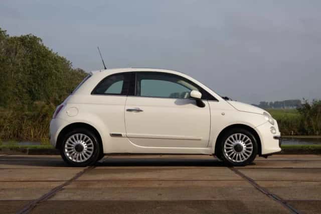 Fiat 500 (2010) thumbnail 6