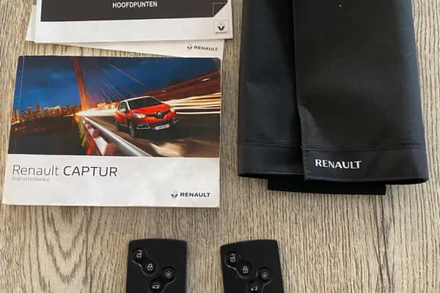 Renault Captur (2016) thumbnail 5