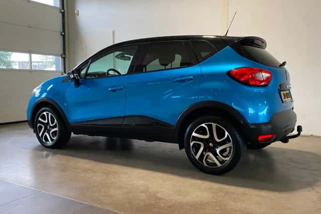 Renault Captur (2016) thumbnail 6