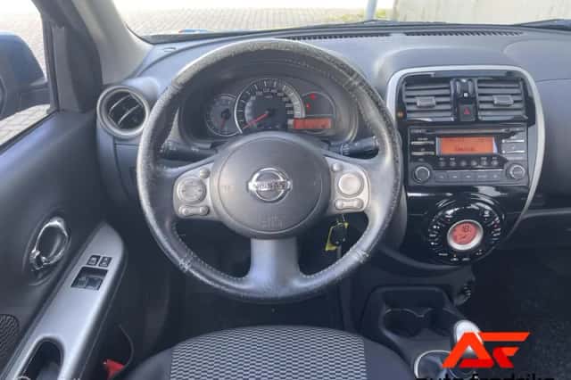 Nissan Micra (2014) thumbnail 3