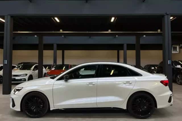 Audi A3 (2022) thumbnail 2