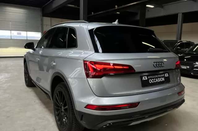 Audi Q5 (2021) thumbnail 3