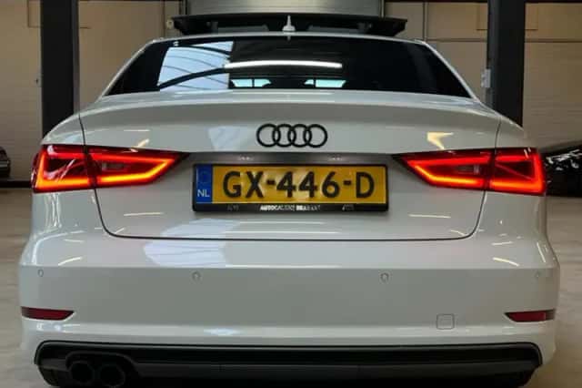 Audi A3 (2015) thumbnail 4