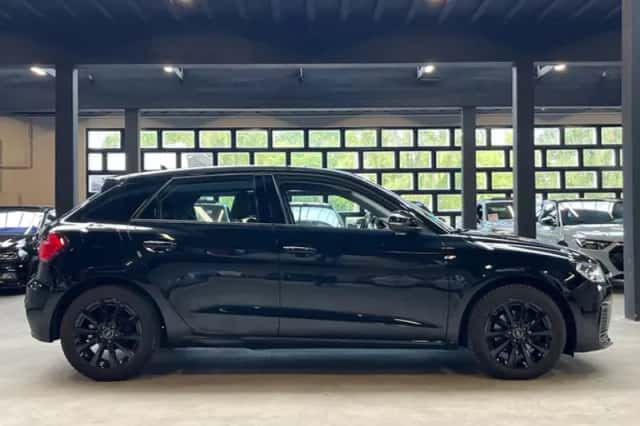 Audi A1 (2019) thumbnail 5