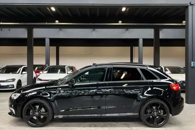Audi A3 (2020) thumbnail 2