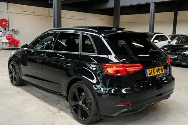 Audi A3 (2020) thumbnail 3