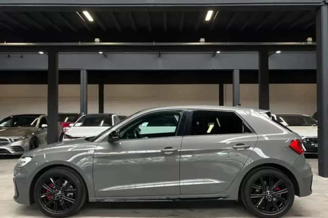 Audi A1 (2019) thumbnail 2