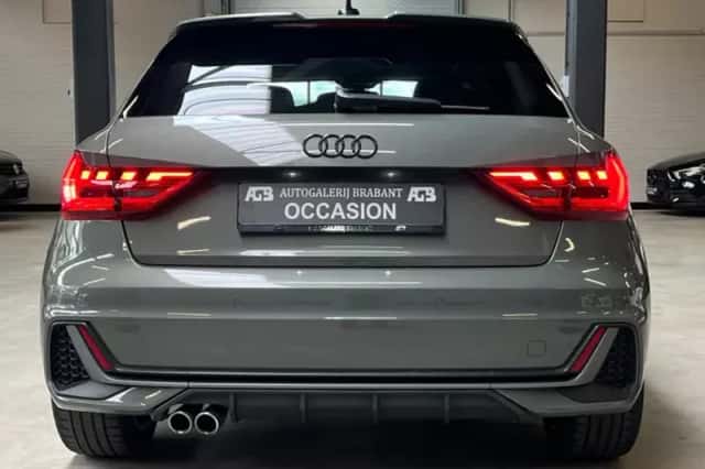 Audi A1 (2019) thumbnail 4
