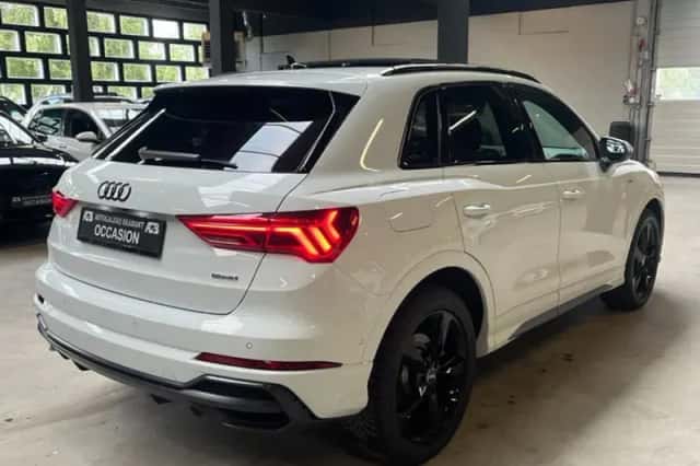 Audi Q3 (2019) thumbnail 5